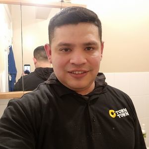 Meet your Posher, Roberto